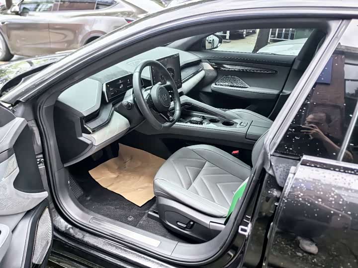 Фото 4 - Zeekr 001