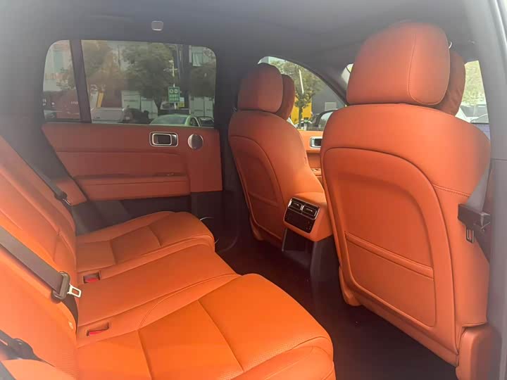 Фото 2 - LiXiang L6