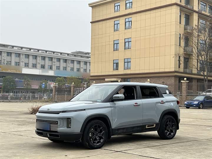 Фото 2 - Geely Icon