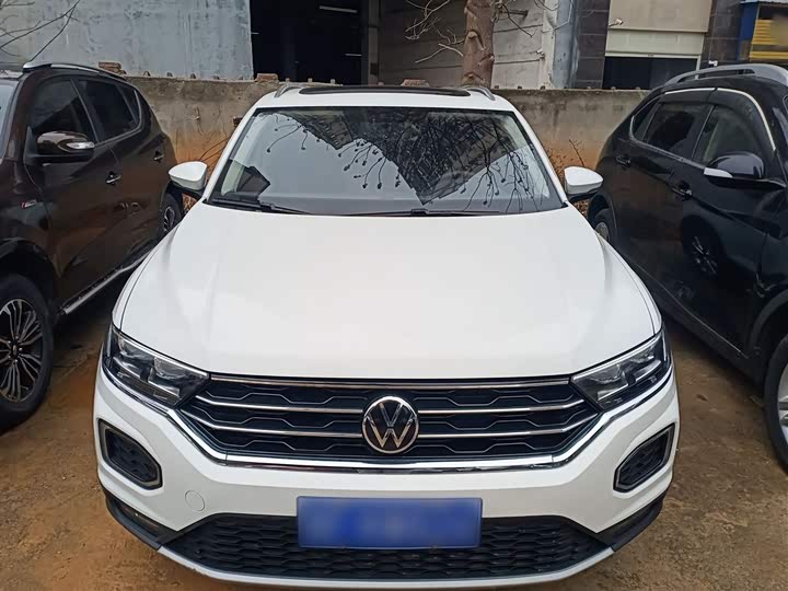 Фото 3 - Volkswagen T-Roc