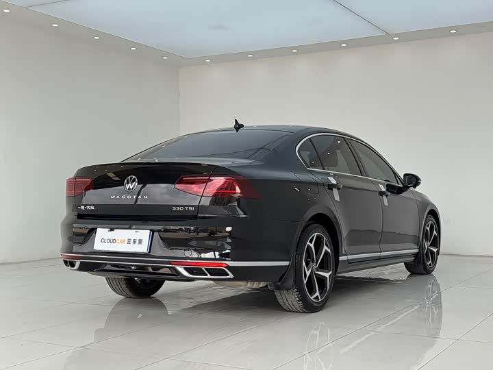 Фото 6 - Volkswagen Magotan