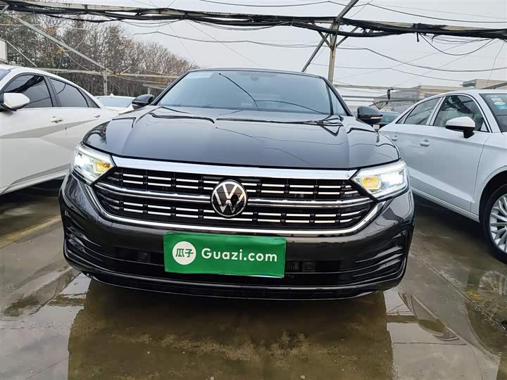 Фото 3 - Volkswagen Sagitar L