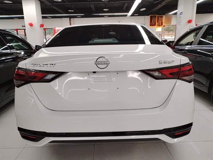 Фото 6 - Nissan Sylphy