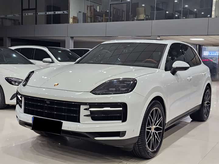 Фото 1 - Porsche Cayenne
