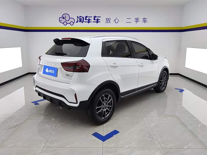 Фото 3 - Geely Vision X3