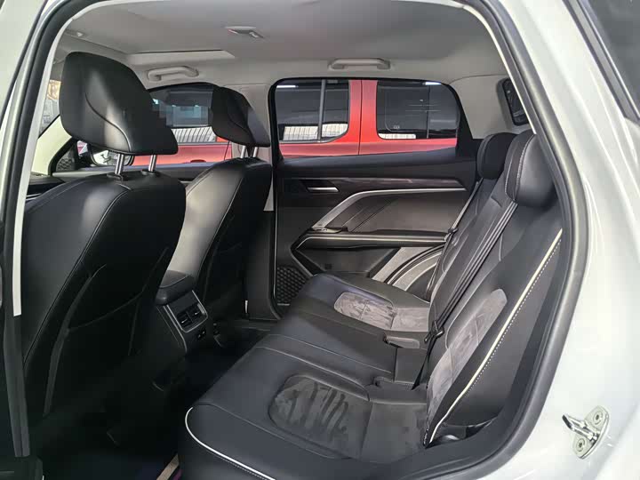 Фото 9 - Haval H6