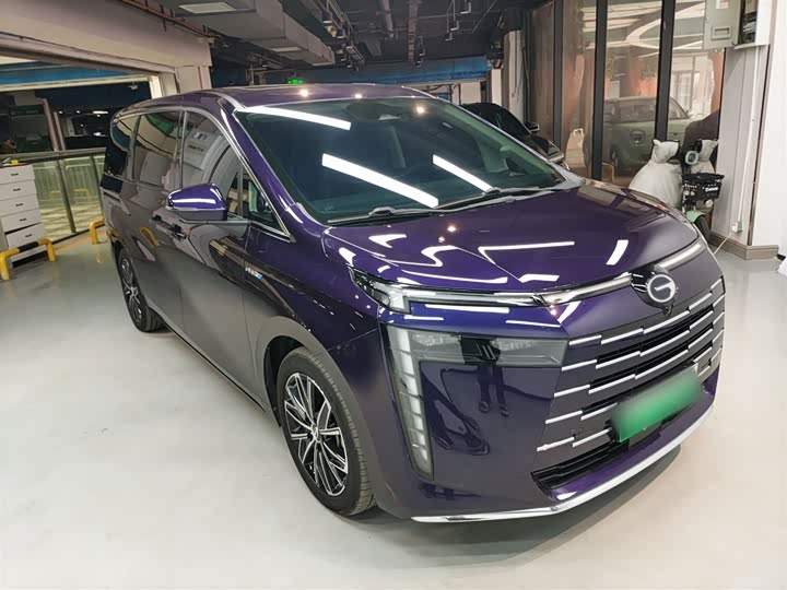 Фото 4 - GAC Trumpchi E8