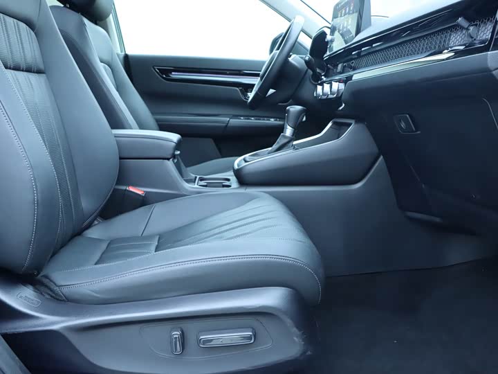 Фото 8 - Honda Breeze