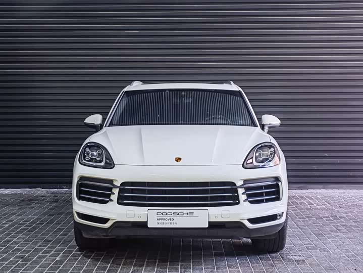 Фото 2 - Porsche Cayenne Hybrid