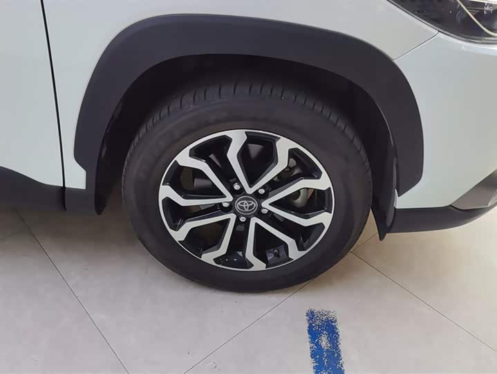 Фото 6 - Toyota Frontlander