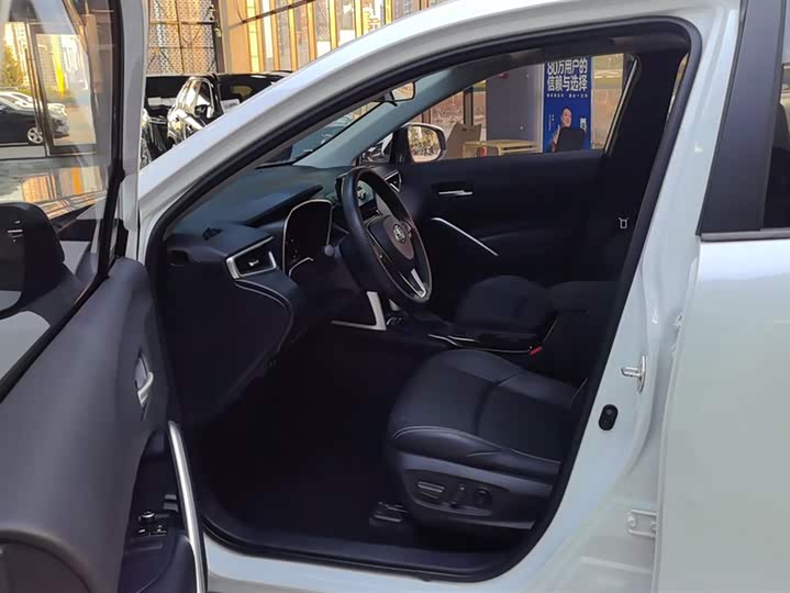 Фото 9 - Toyota Frontlander