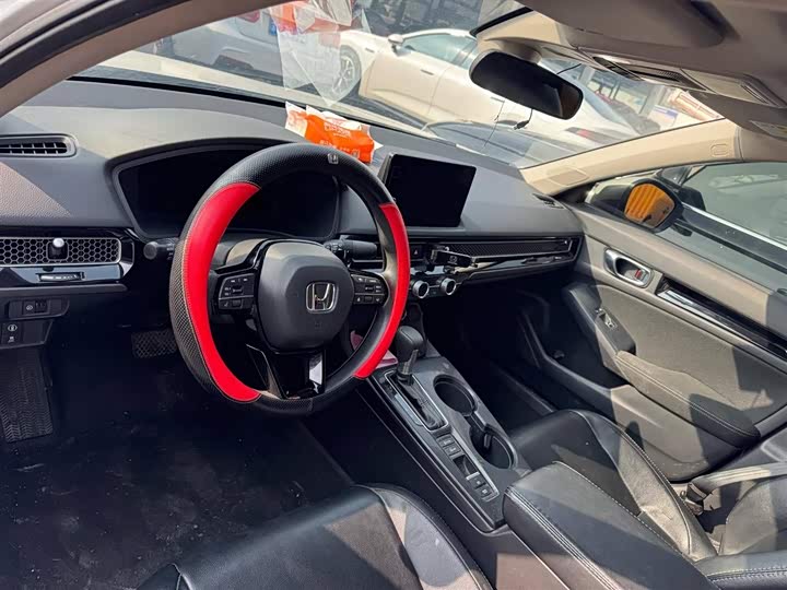 Фото 6 - Honda Civic