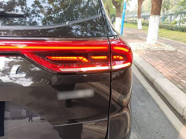 Фото 8 - Haval H6