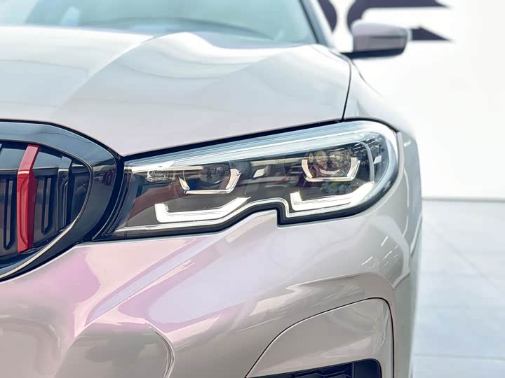 Фото 4 - BMW 3 Series