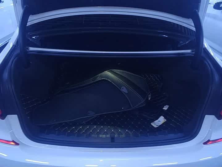 Фото 4 - BMW 3 Series