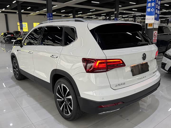 Фото 9 - Volkswagen Tharu