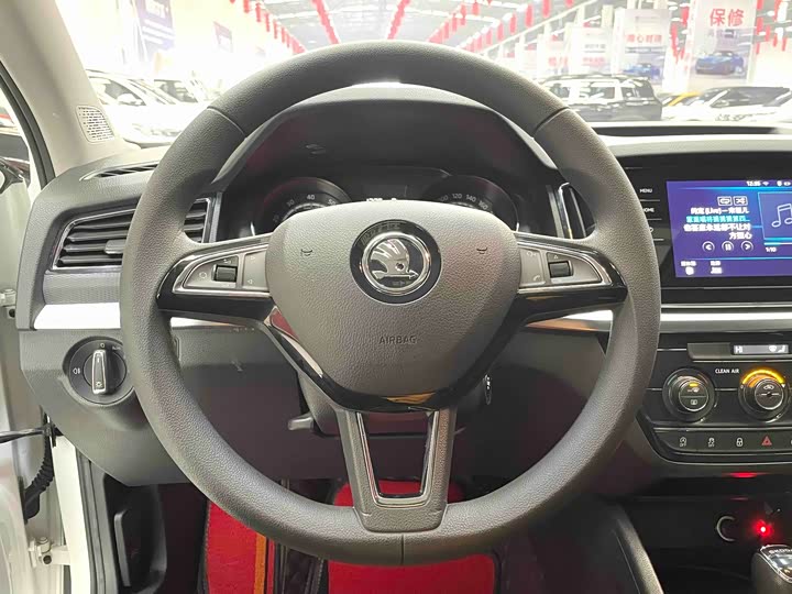 Фото 4 - Skoda Kamiq