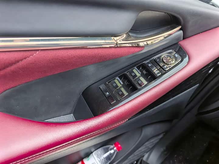 Фото 6 - GAC Trumpchi M8