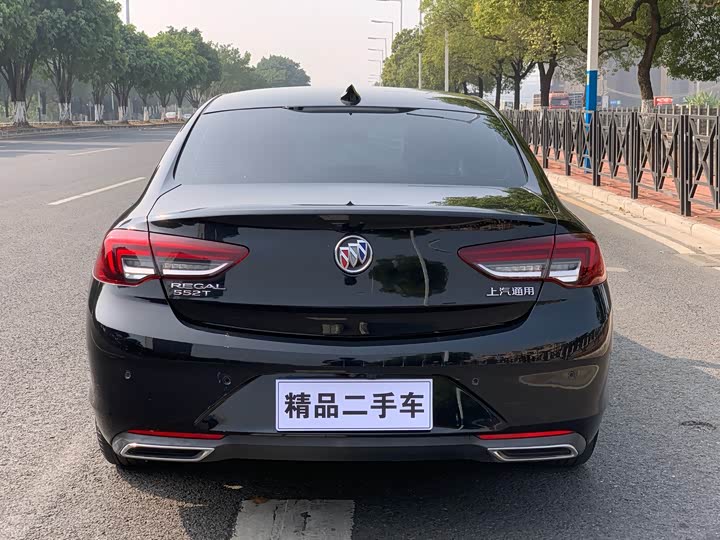 Фото 5 - Buick Regal