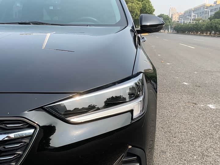 Фото 9 - Buick Regal