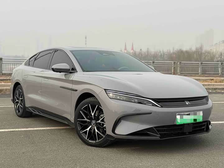 Фото 3 - BYD Han