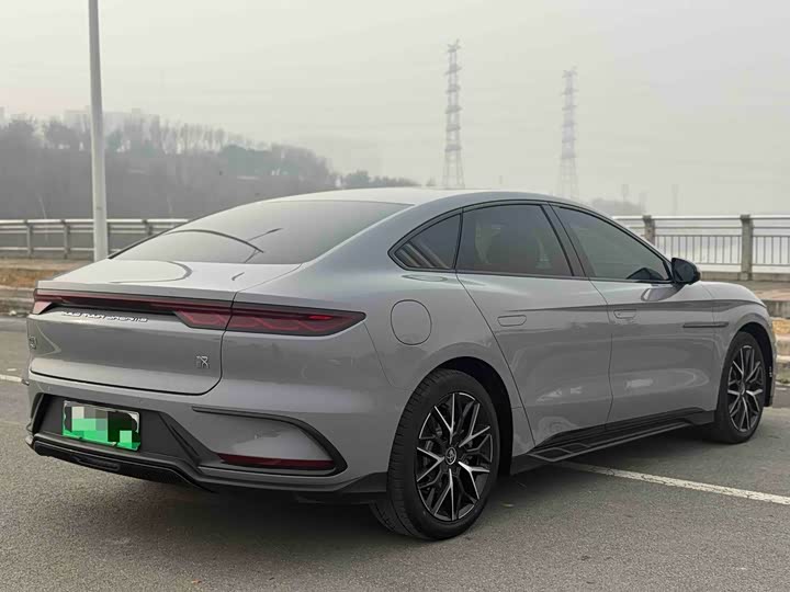 Фото 6 - BYD Han