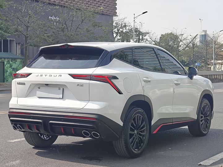 Фото 4 - Jetour Dashing