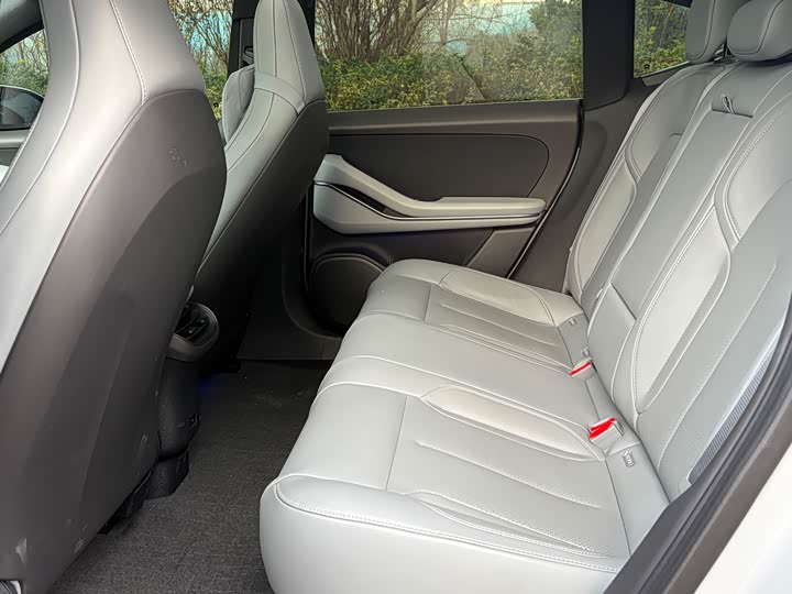 Фото 9 - Nio ET5