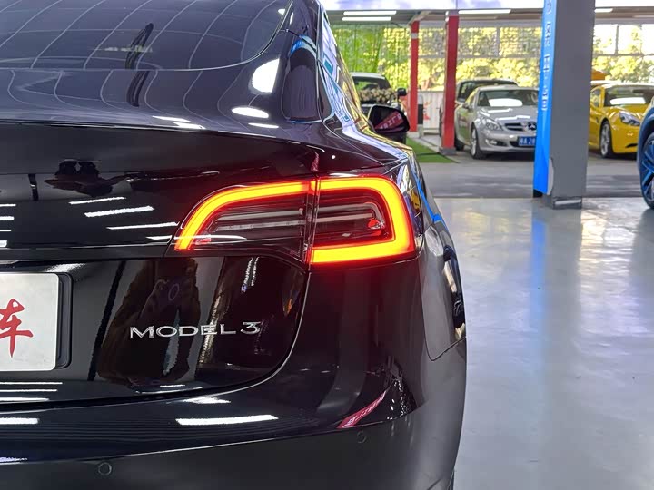 Фото 7 - Tesla Model Y