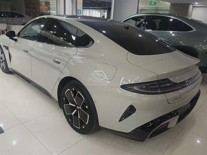 Фото 5 - Xiaomi SU7