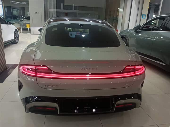 Фото 6 - Xiaomi SU7