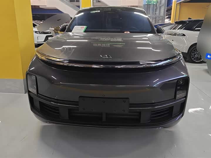 Фото 2 - LiXiang L8