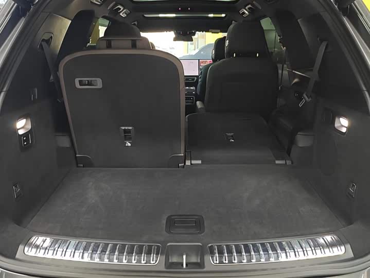 Фото 4 - LiXiang L8