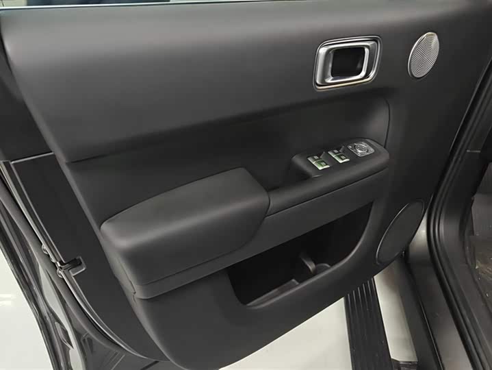 Фото 7 - LiXiang L8