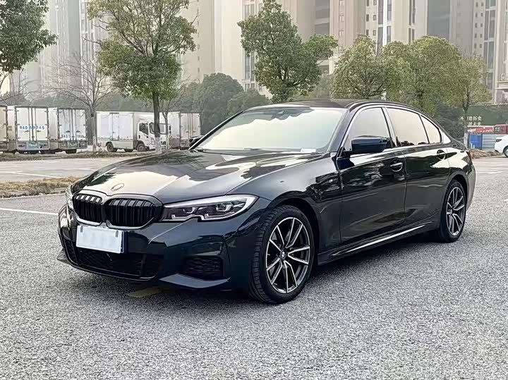 Фото 1 - BMW 3 Series