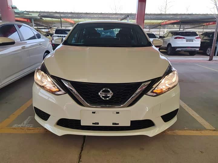 Фото 3 - Nissan Sylphy