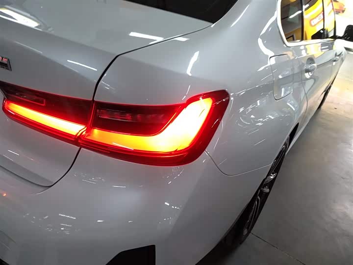 Фото 8 - BMW 3 Series