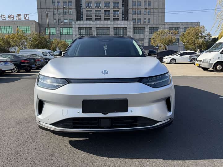 Фото 2 - Leapmotor C11