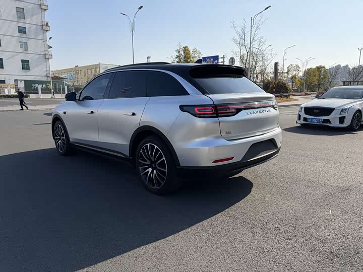 Фото 5 - Leapmotor C11