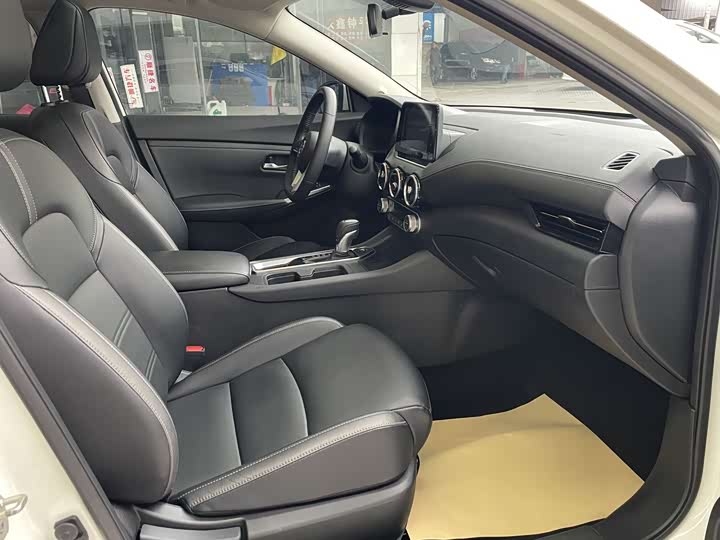 Фото 6 - Nissan Sylphy