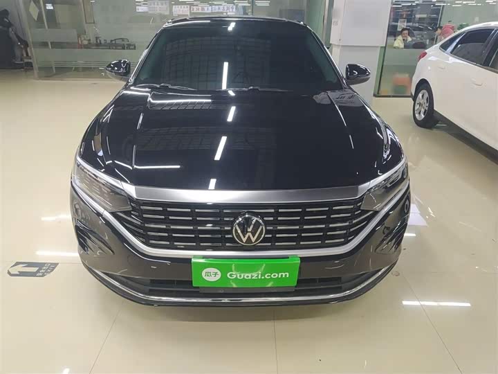 Фото 3 - Volkswagen Passat