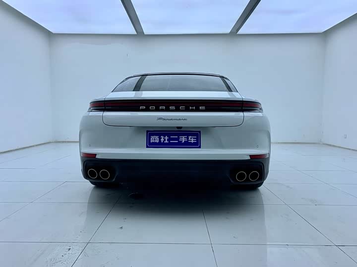 Фото 4 - Porsche Panamera