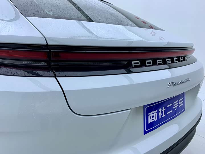 Фото 8 - Porsche Panamera