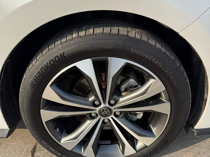 Фото 7 - Toyota Granvia