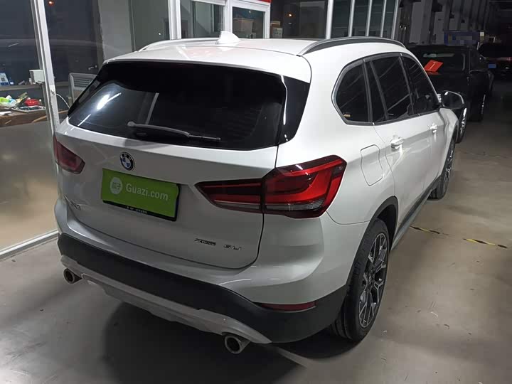 Фото 7 - BMW X1