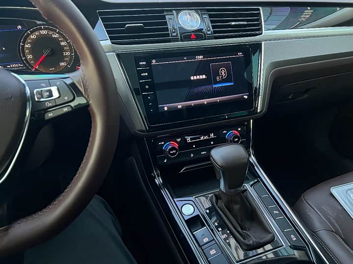 Фото 7 - Volkswagen Phideon