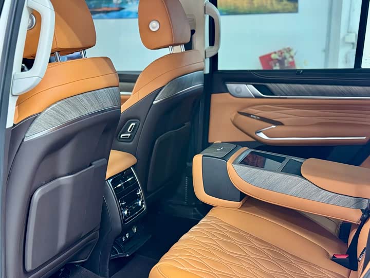 Фото 8 - Tank 500