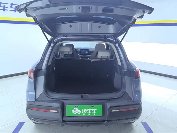 Фото 4 - BYD Yuan Up