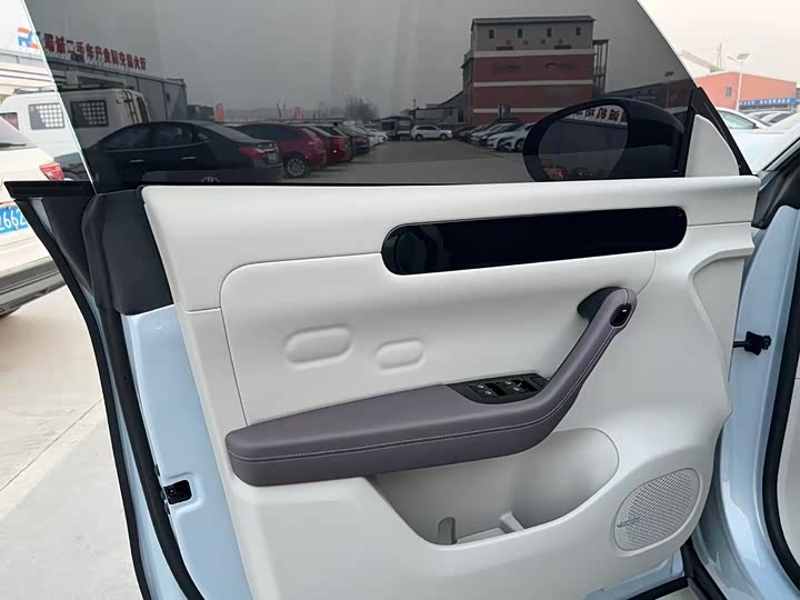 Фото 7 - Leapmotor C11