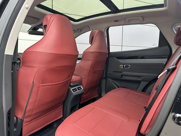 Фото 8 - Jetour Dashing